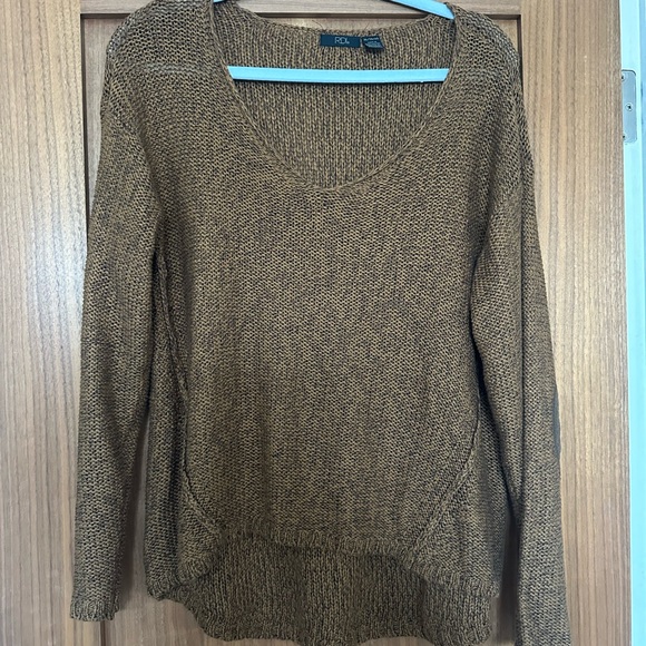RDI brown high-low sweater 🤎🧶 - Picture 7 of 9